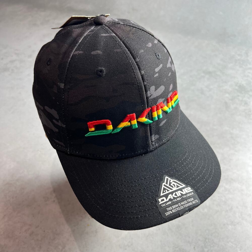 Dakine Mens Black Snapback Hat Rasta Embroidered Logo Mid Crown Cap NWT